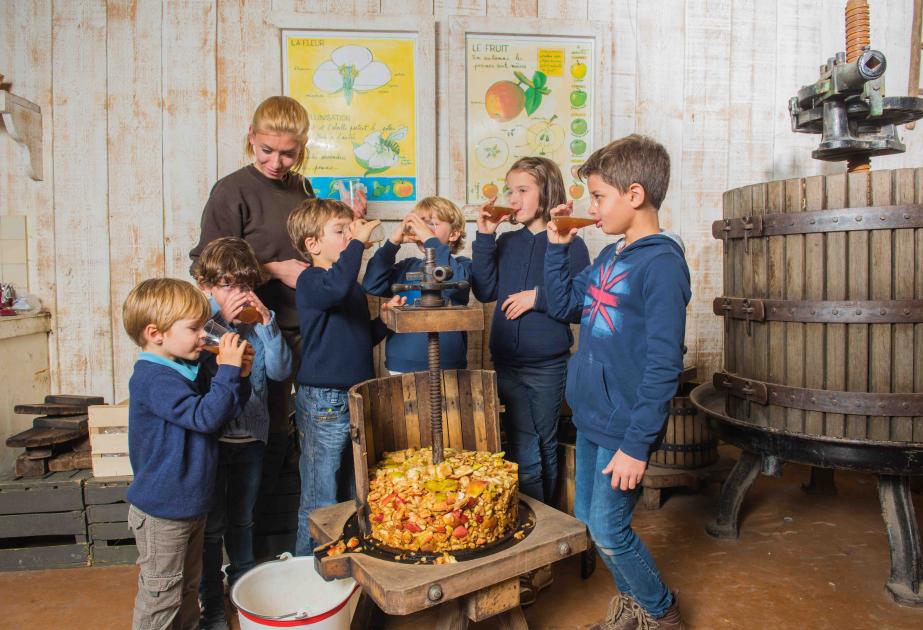 atelier jus de pomme de la ferme ouverte de Saint-Denis
