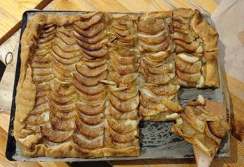 atelier tarte aux pommes au feu de bois