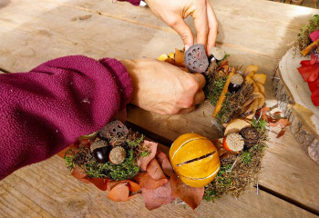 Atelier couronne d'automne à la Serre des Ateliers des Fermes de Gally