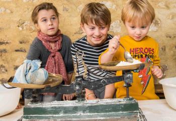 Atelier pain pour enfant  à la Ferme de Gally de Saint Cyr l'Ecole et de Sartrouville