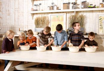 Atelier pain pour enfant  à la Ferme de Gally de Saint Cyr l'Ecole et de Sartrouville