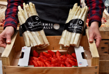 Asperges et fraises françaises