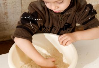 Atelier pain pour enfant  à la Ferme de Gally de Saint Denis