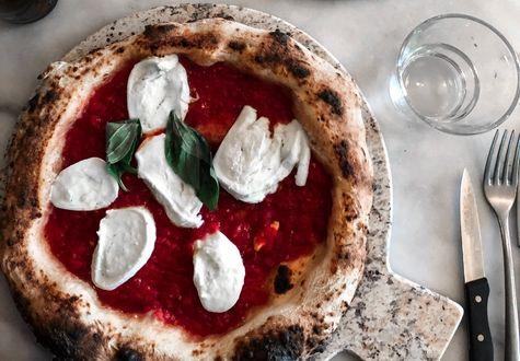 Pizza mozzarella