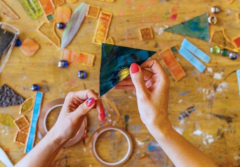 Atelier vitrail pour adultes aux Fermes de Gally